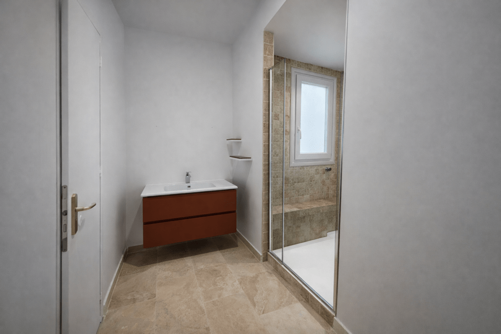 Création d'une salle d'eau au rdc à Vannes